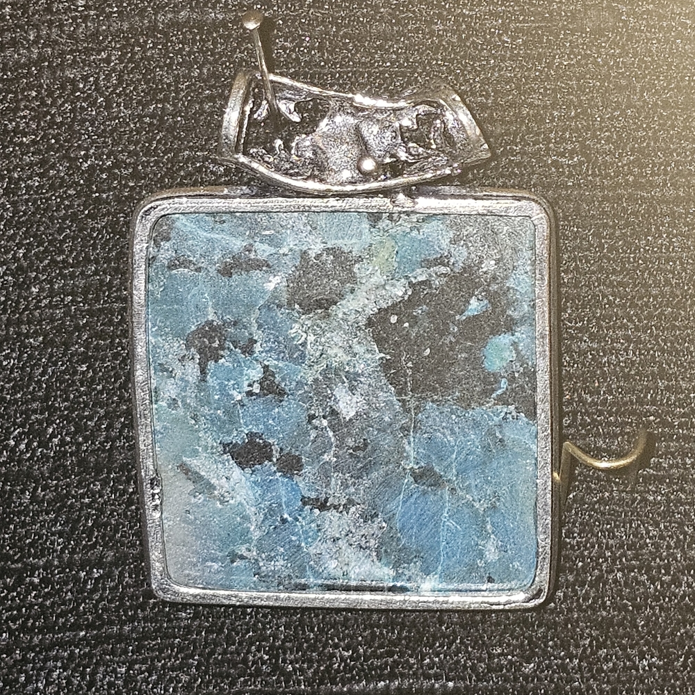 Turquoise Stone Square Pendant - Picture 6 of 7